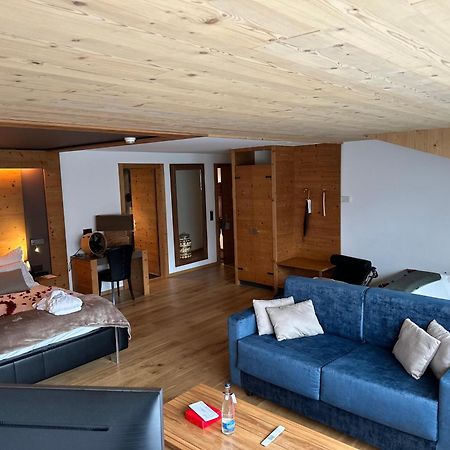 Hotel Cailler & Bains De La Gruyere Charmey Kültér fotó