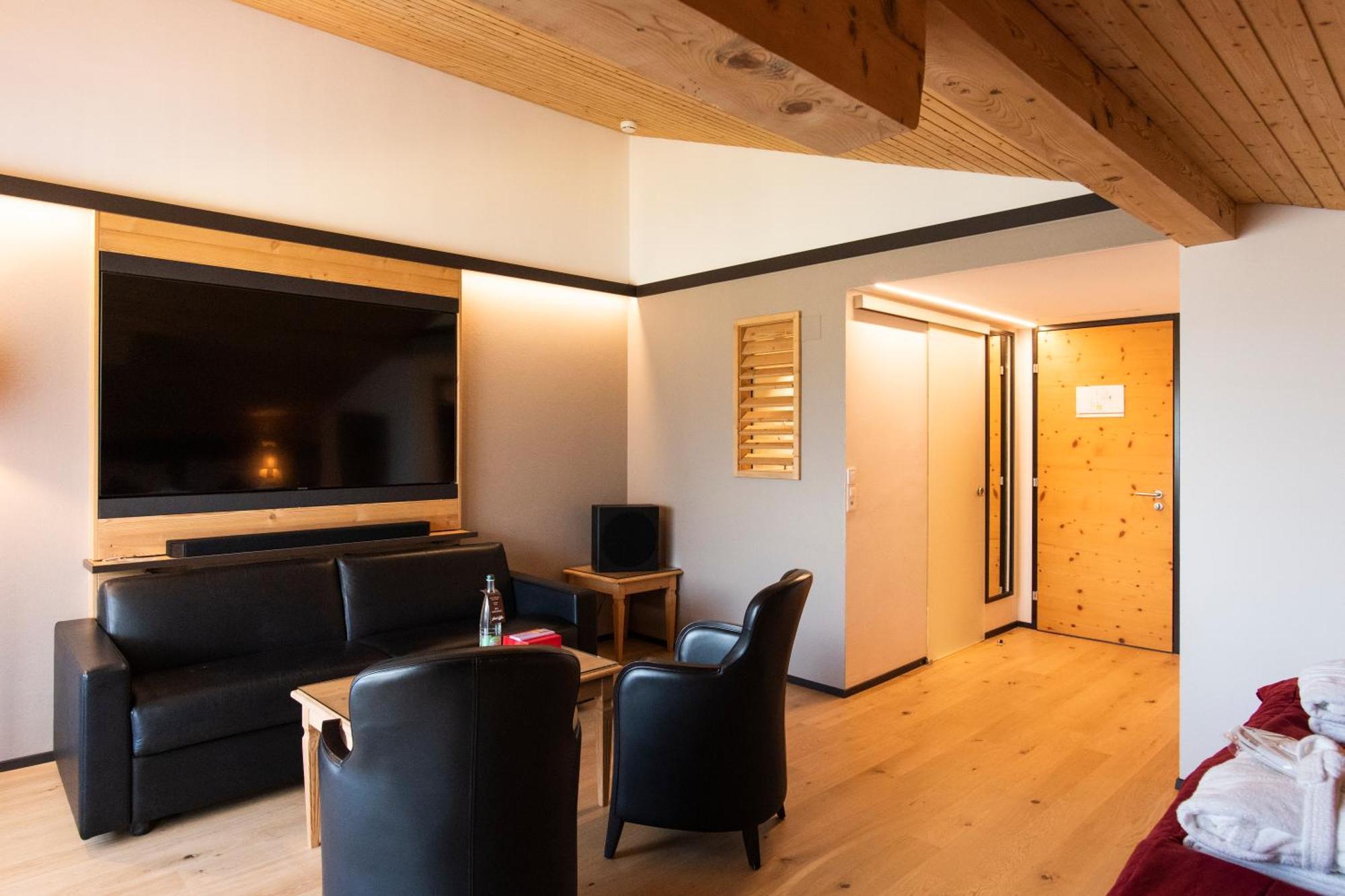 Hotel Cailler & Bains De La Gruyere Charmey Kültér fotó